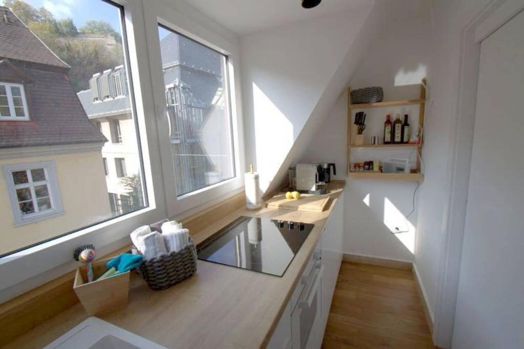 Stilvolle Wohnung Direkt In Der City Würzburg Buitenkant foto