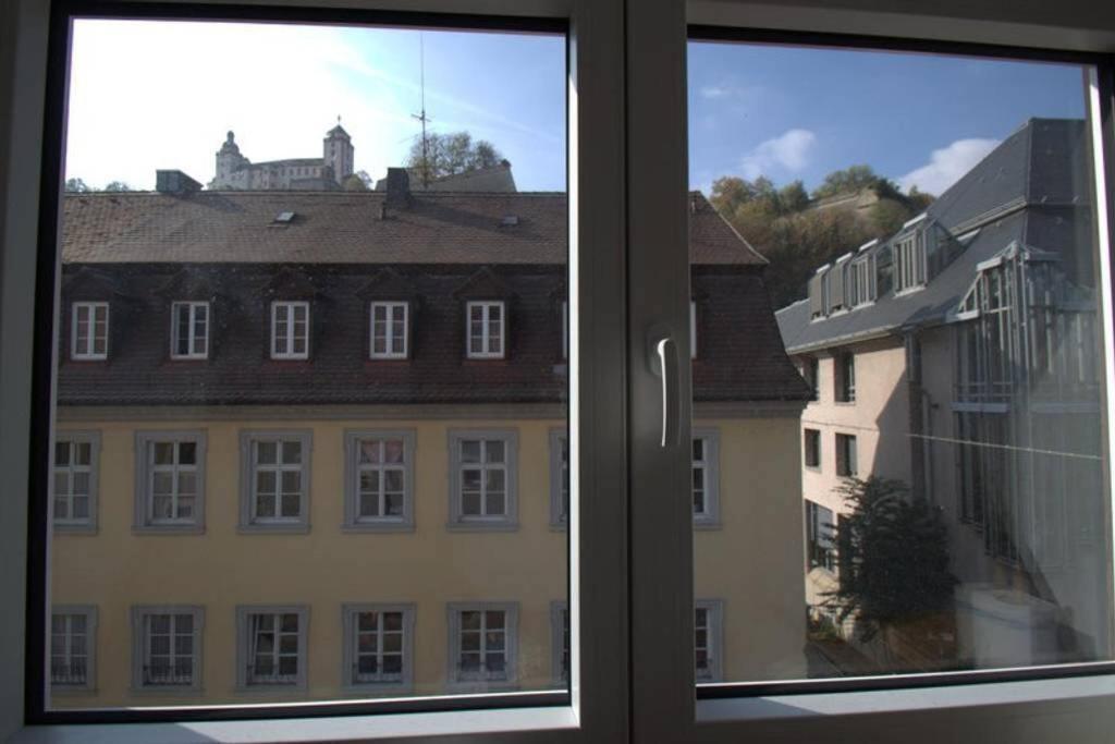 Stilvolle Wohnung Direkt In Der City Würzburg Buitenkant foto