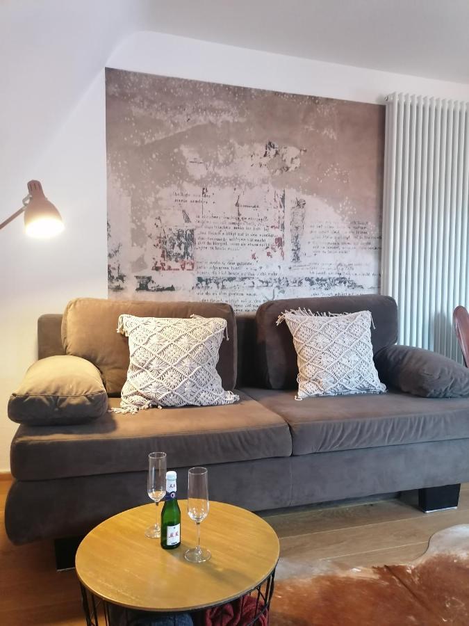 Stilvolle Wohnung Direkt In Der City Würzburg Buitenkant foto